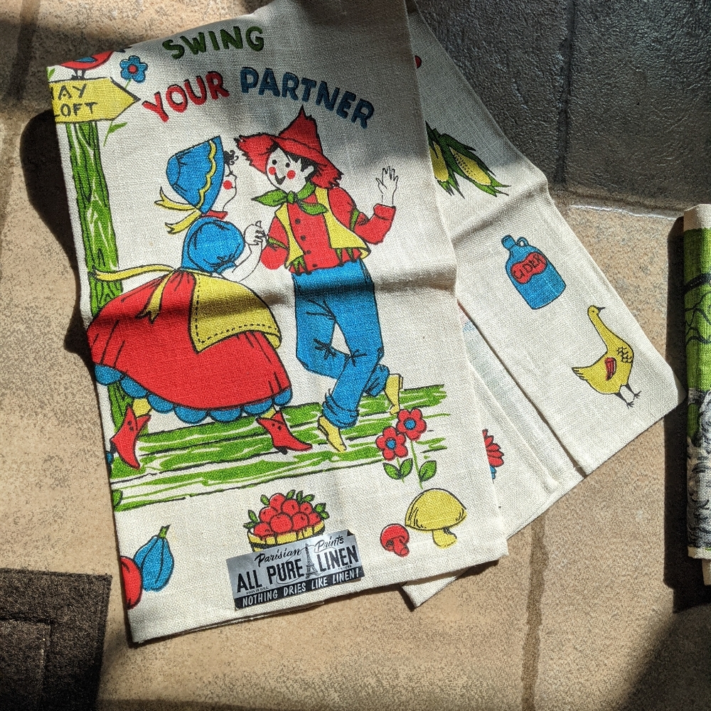 Vintage Parisian Prints Towel